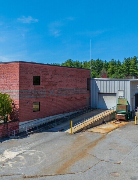 More Photos Of 49 McGrath Rd, Dracut Truck Terminal For Lease