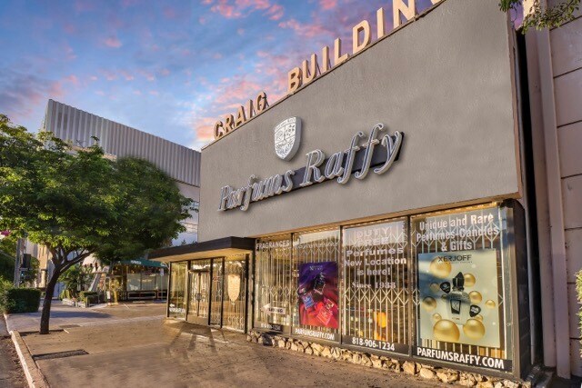 More Photos Of 14852 Ventura Blvd, Sherman Oaks Loft Creative Space For Lease