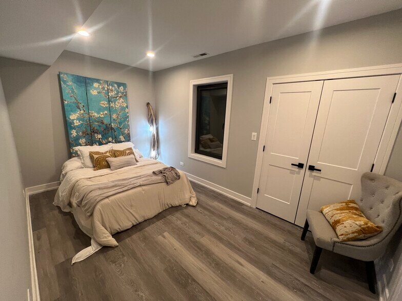 More Photos Of 5416 W Belmont Ave, Chicago Apartments For Sale