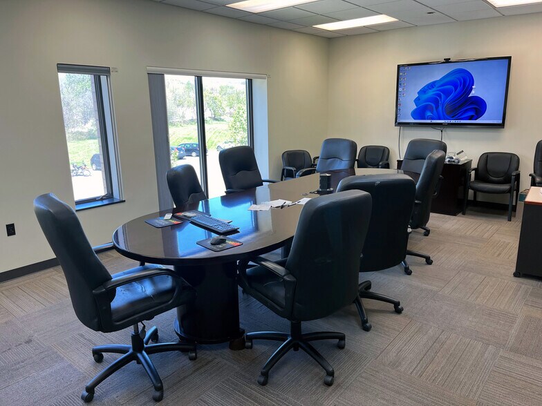 More Photos Of 21 Elm St, Watervliet Manufacturing For Sale