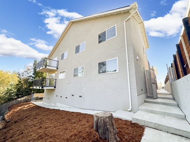 More Photos Of 4124 Lyon Ave, Oakland Apartments For Sale