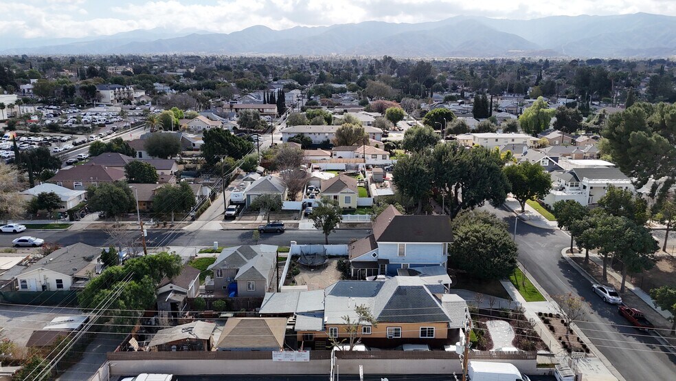 More Photos Of 416 W 6th St, Corona Auto Repair For Sale