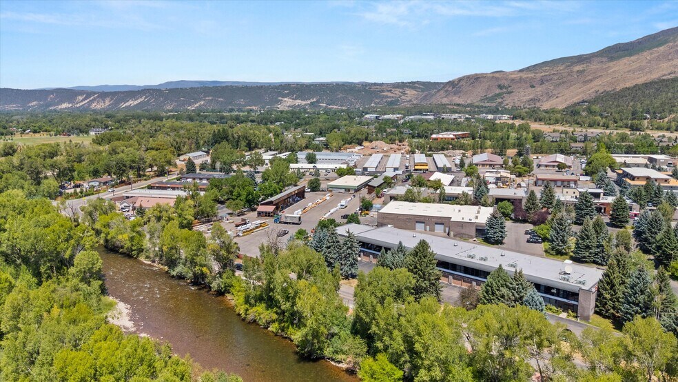 Primary Photo Of 35 Sunset Dr, Basalt Warehouse For Sale