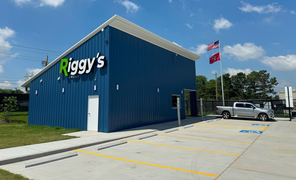 More Photos Of 5178 Citation Drive @ 2, Memphis Land For Lease