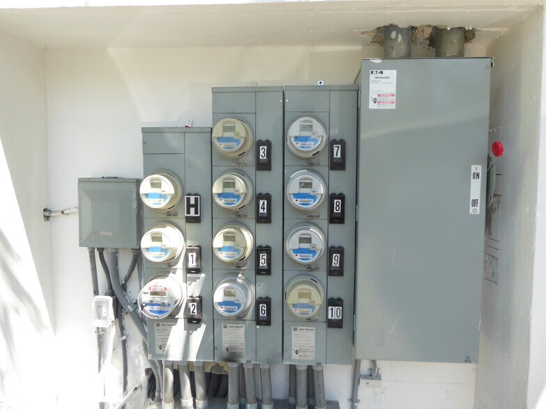 More Photos Of 1000 7th St, Miami Beach Apartments For Sale