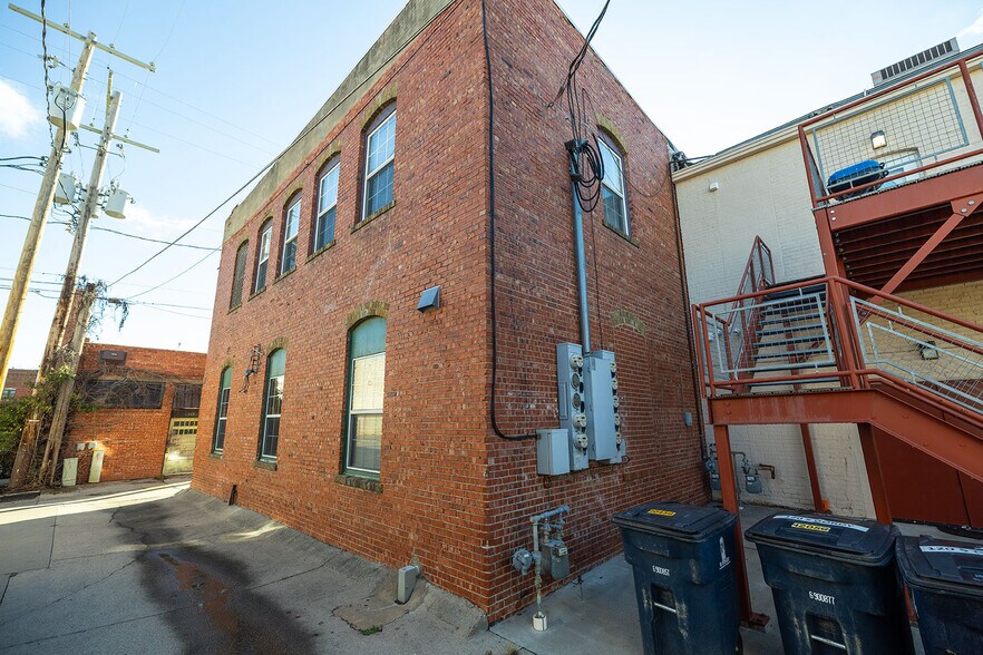 More Photos Of 116 W Pine Ave, El Dorado Office Residential For Sale