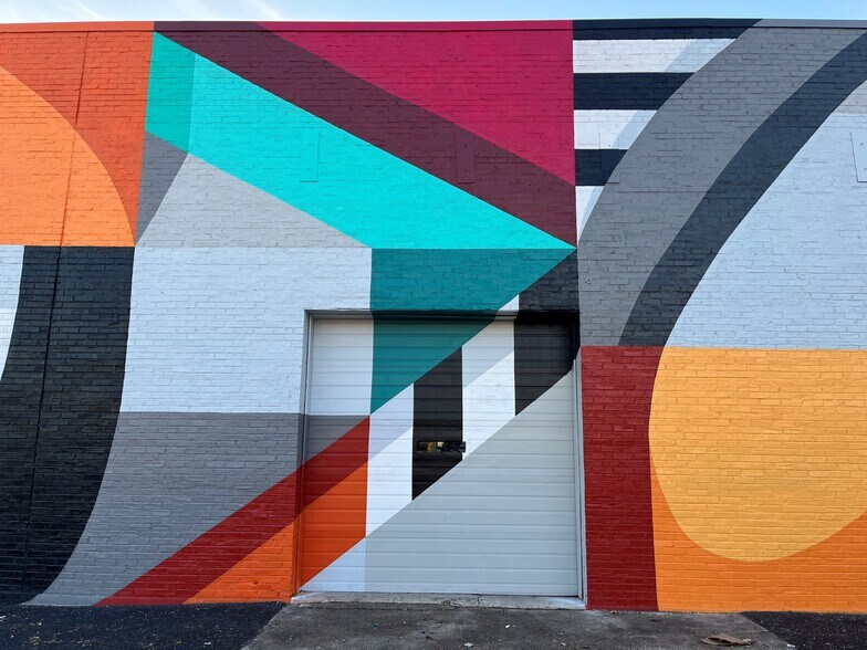 More Photos Of 555 W 14th Pl, Chicago Warehouse For Lease