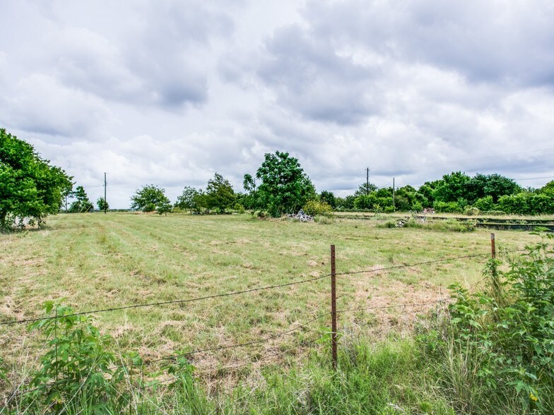 More Photos Of 101 Sunflower Cir, Kyle Land For Sale