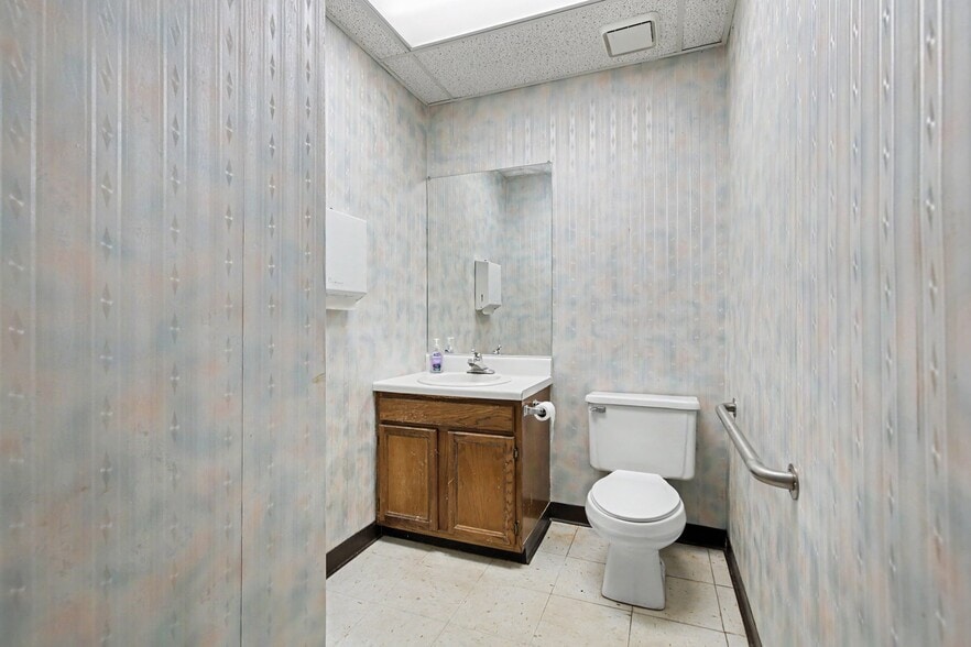 More Photos Of 455 Forum Pky, Rural Hall Industrial For Sale