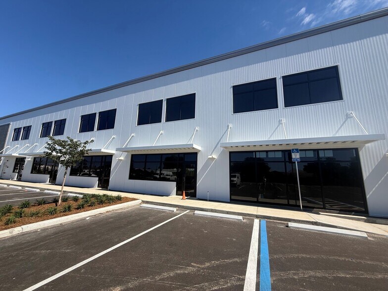 More Photos Of 2402 State Ave, Panama City Medical For Lease