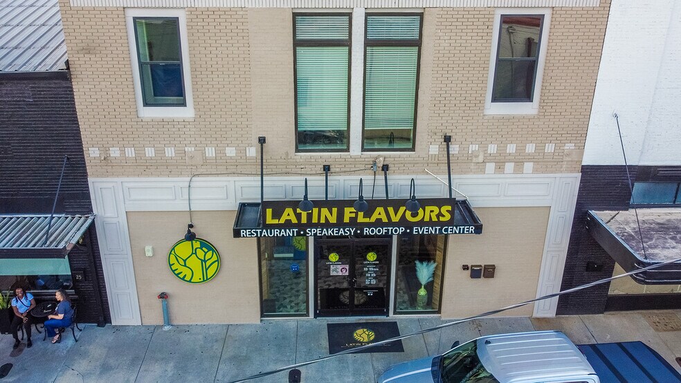 More Photos Of 21 E Athens St, Winder General Retail For Sale