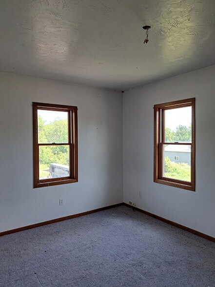 More Photos Of 7598 County Road H rd, Sturgeon Bay Bar For Sale