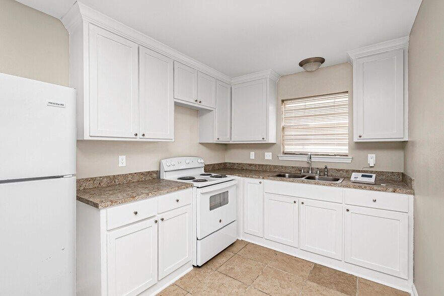 More Photos Of , Baker Multifamily For Sale