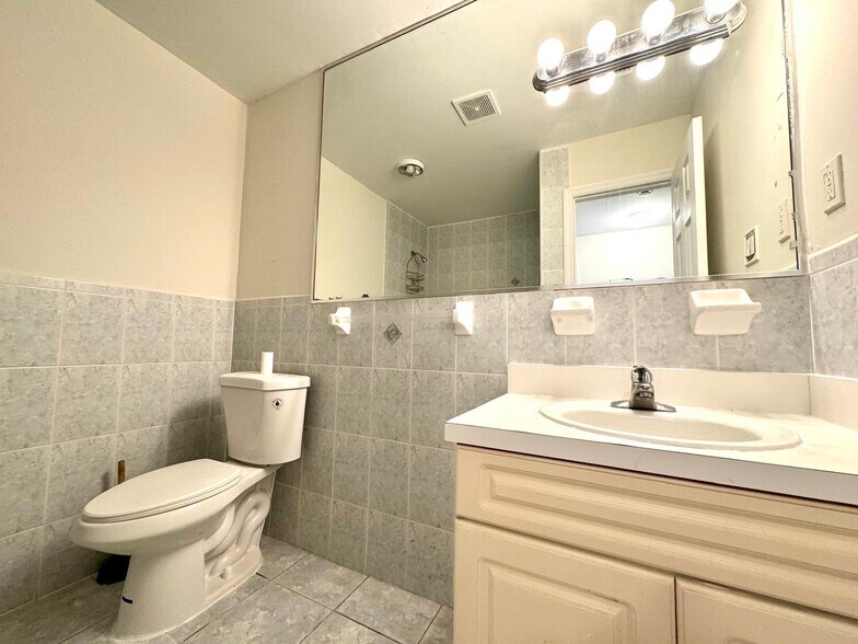 More Photos Of 1387 Stanley Ave, Brooklyn Apartments For Sale