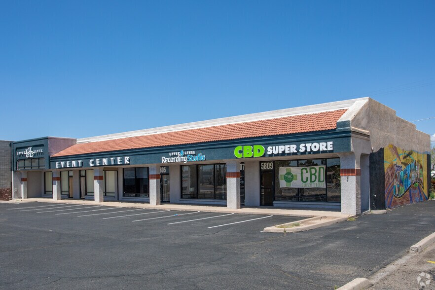 More Photos Of 5801-5809 E 22nd St, Tucson Storefront For Lease