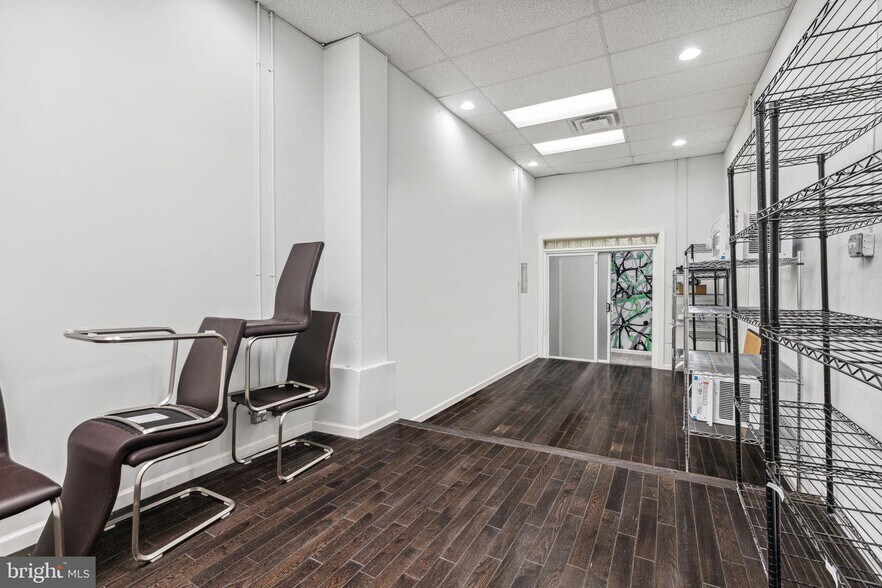More Photos Of 813-817 N 5th St, Philadelphia Apartments For Lease