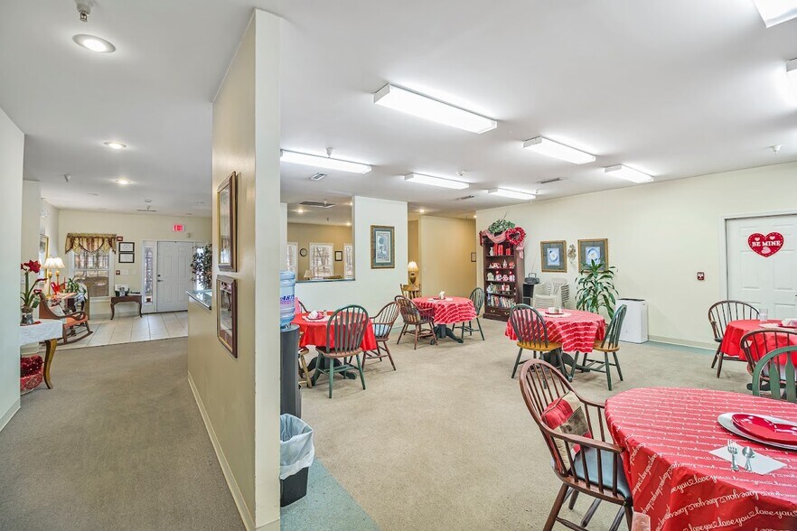 More Photos Of 100 W Lake Professional Park, Geneva Assisted Living For Sale