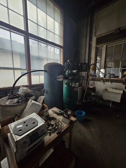 More Photos Of 404 Monroeville Rd, Monroeville Industrial For Sale