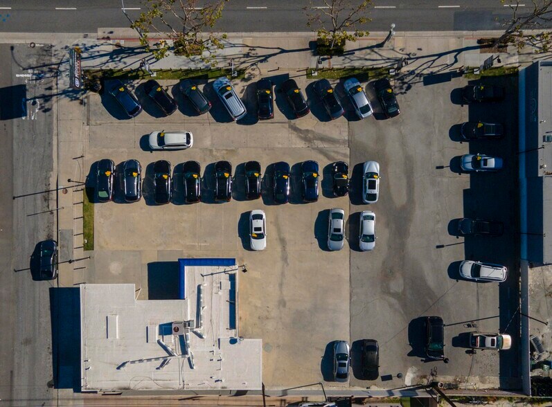 More Photos Of 16301 Hawthorne Blvd, Lawndale Freestanding For Sale