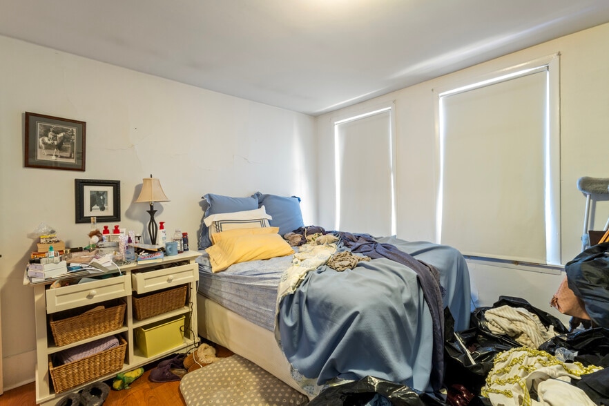 More Photos Of 176 Williams St, Providence Apartments For Sale