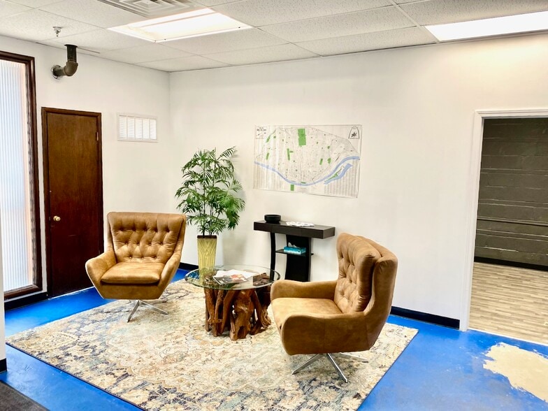More Photos Of 2120 Washington Ave, Saint Louis Service For Lease