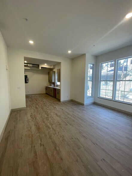 More Photos Of 815 6th St SE, Minneapolis Land For Sale