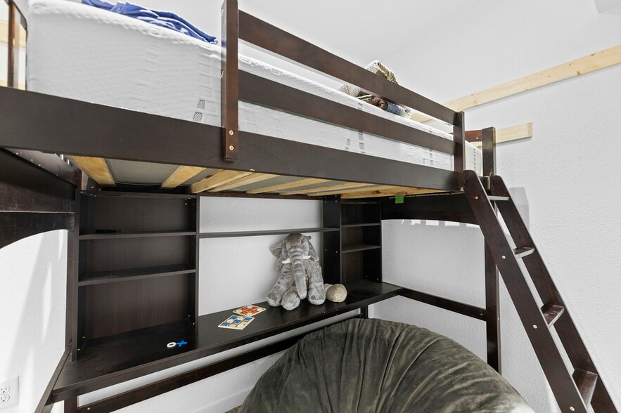 More Photos Of 116 N 3rd St, Burlington Apartments For Sale