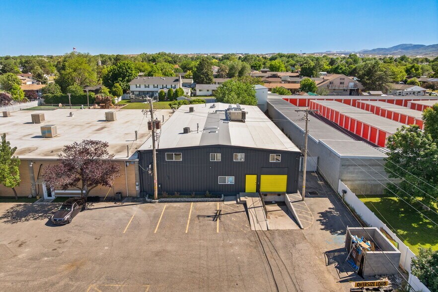 More Photos Of 7095 W 3500 S, Salt Lake City Service For Sale
