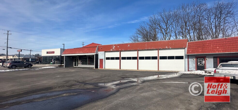 Primary Photo Of 1395 Gardner Blvd, Barberton Auto Repair For Lease