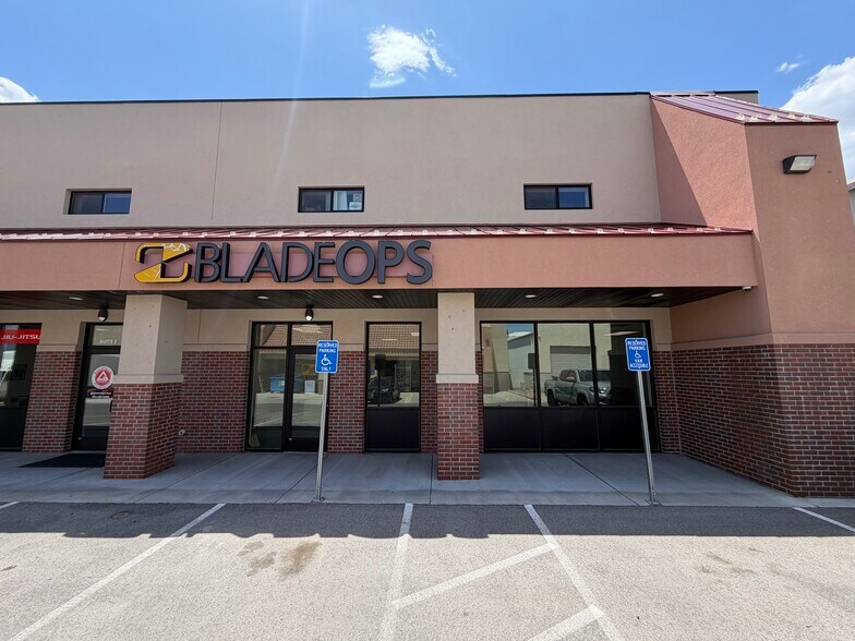 More Photos Of 8018 S Welby Park Dr, West Jordan Warehouse For Sale