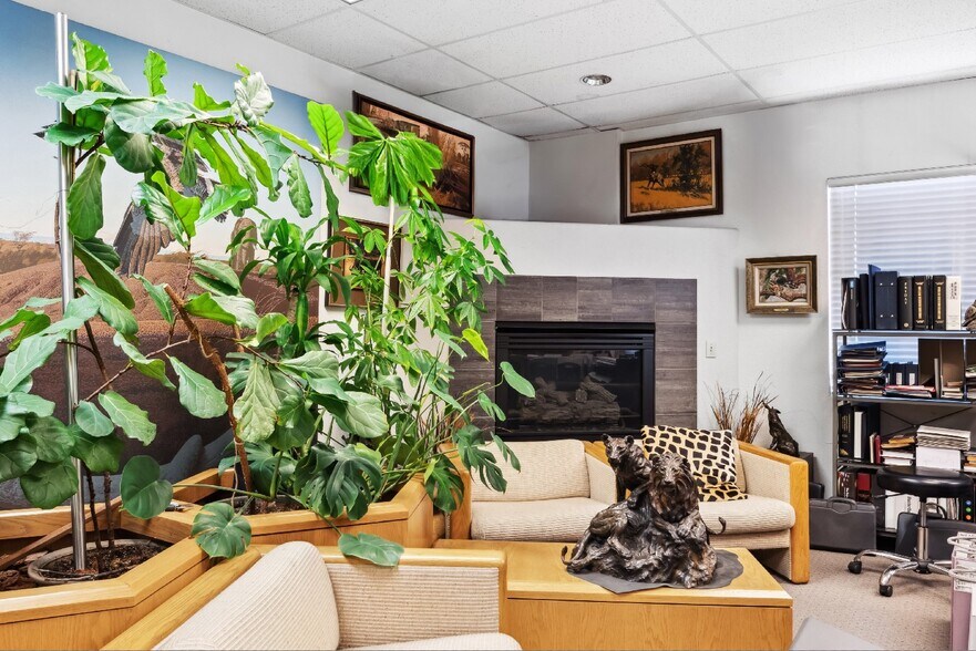 More Photos Of 1187 E 68th Ave, Denver Manufacturing For Sale