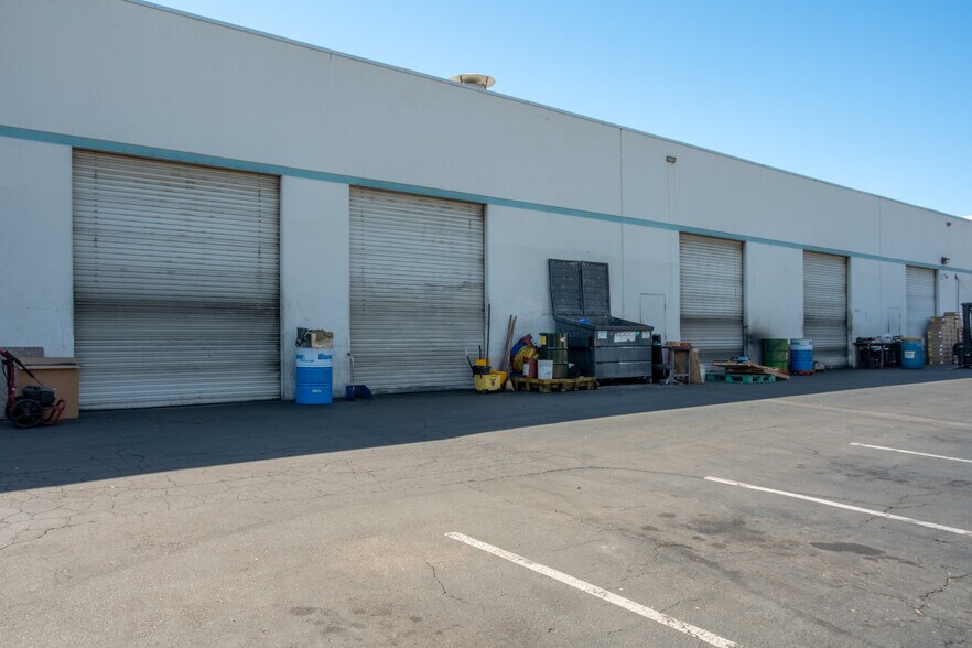 More Photos Of 1377 Armorlite Dr, San Marcos Manufacturing For Sale