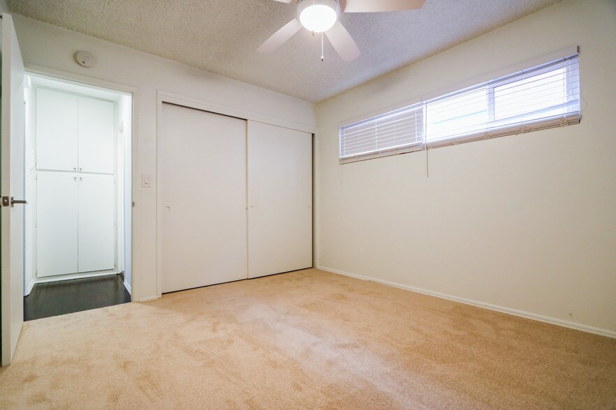 More Photos Of 939 Pacific Ave, Long Beach Apartments For Sale