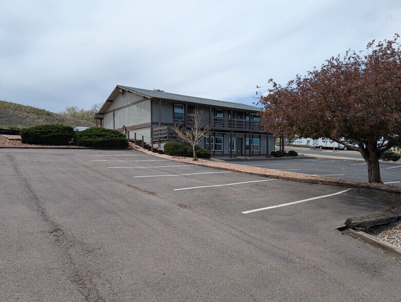 More Photos Of 1025 W Fillmore St, Colorado Springs Office For Lease