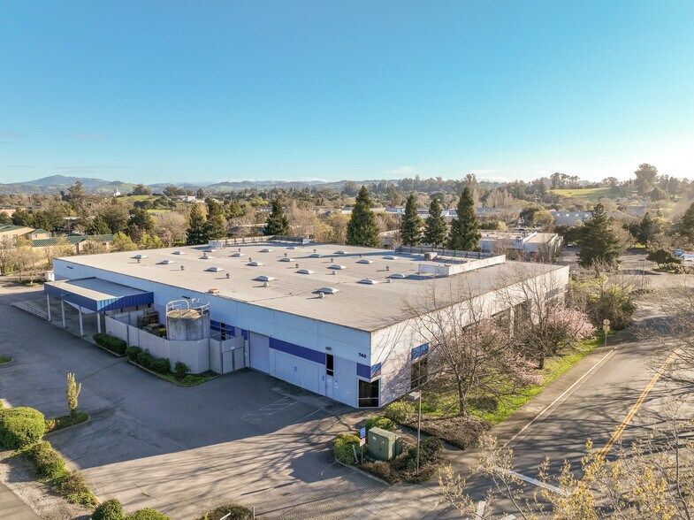 More Photos Of 740 Southpoint Blvd, Petaluma Industrial For Sale