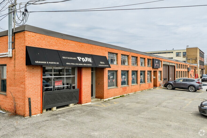 More Photos Of 5579-5581 Rue Paré, Mt Royal Industrial For Lease
