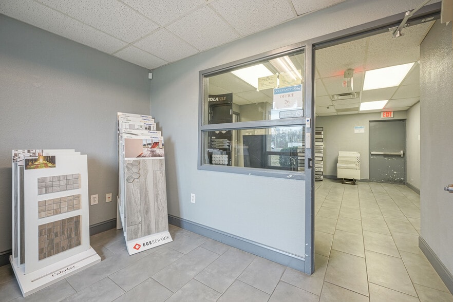 More Photos Of 49 Ironside Ct, Willingboro Manufacturing For Lease