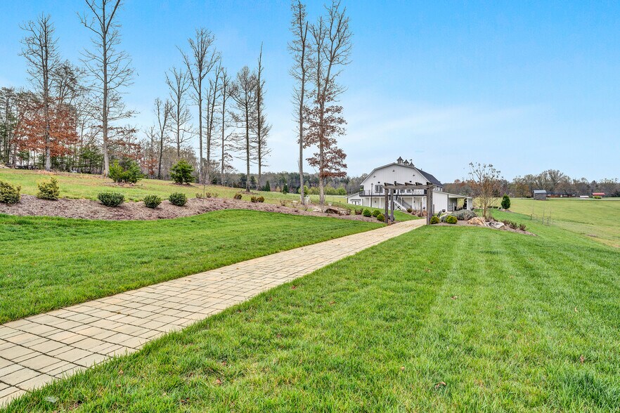 More Photos Of 9945 Brooks Mill Rd, Burnt Chimney Specialty For Sale