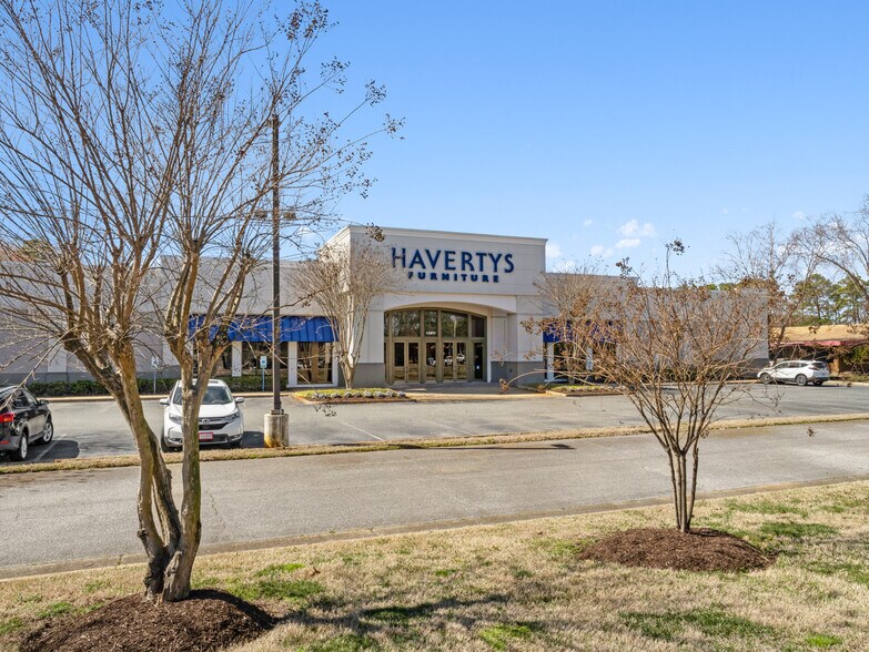 More Photos Of 11871 Jefferson Ave, Newport News Freestanding For Sale