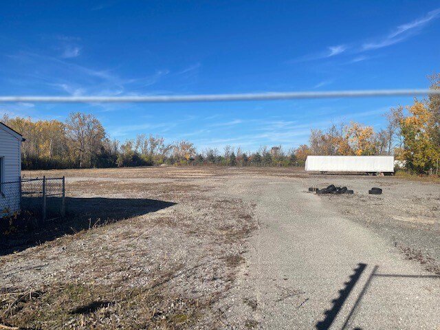 More Photos Of 522 Trolley Blvd, Rochester Auto Salvage Facility For Sale