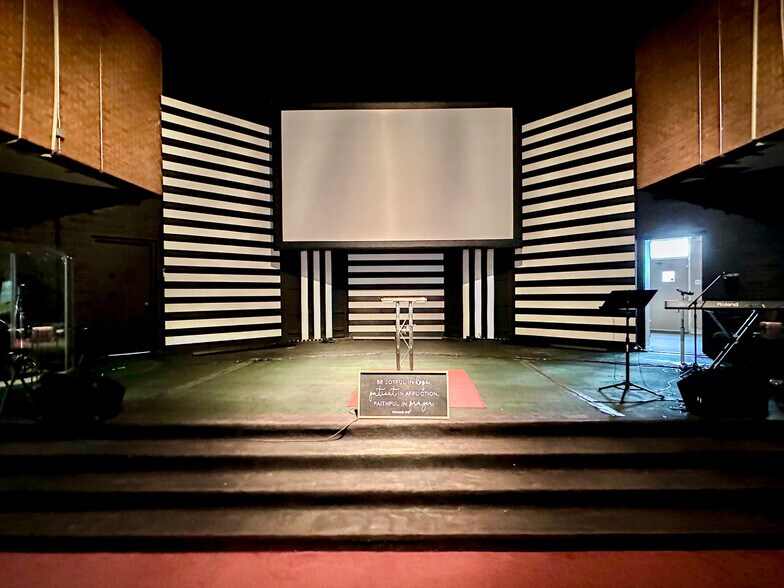 More Photos Of 3201 Itaska St, Saint Louis Specialty For Sale