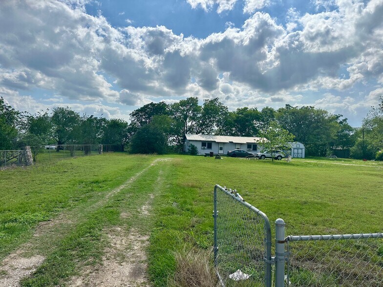 More Photos Of 4011 FM 1966, Maxwell Land For Sale