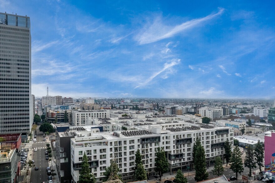 More Photos Of 1200 S Grand Ave, Los Angeles Apartments For Lease