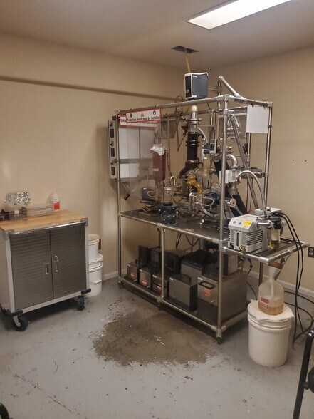 More Photos Of 1760 Gunnison Ave, Delta Warehouse For Sale