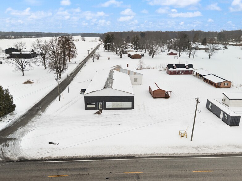 More Photos Of 677 S Cardinal Ln, Scottsburg Industrial For Sale