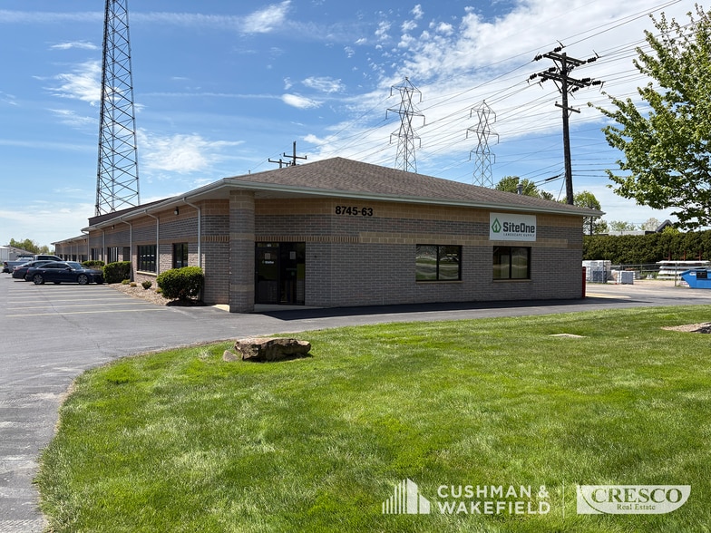 Primary Photo Of 8745-8763 Mayfield Rd, Chesterland Light Manufacturing For Lease