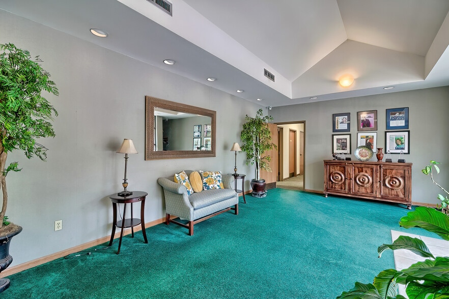 More Photos Of 13 Harbison Way, Columbia Medical For Sale