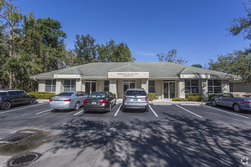 More Photos Of 5405 Park Central Ct, Naples Office For Lease