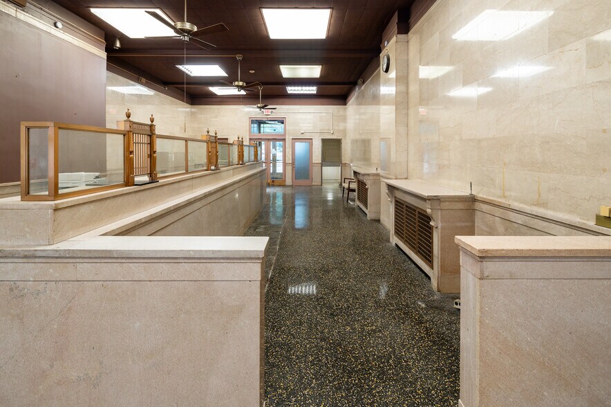 More Photos Of 25 N Broadway, Tarrytown Office For Lease