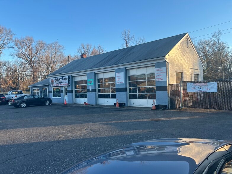 More Photos Of 119 Memorial Pky, Atlantic Highlands Freestanding For Sale